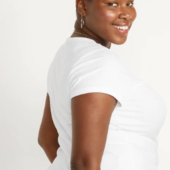 Large Old Navy Fitted Short-Sleeve Cropped Rib-Knit T-Shirt - Picture 8 of 11